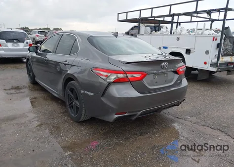 2019 Toyota Camry Se z USA, uszkodzony, nr VIN 4T1B11HK7KU810279